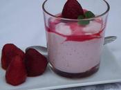 Postre cremoso fresas