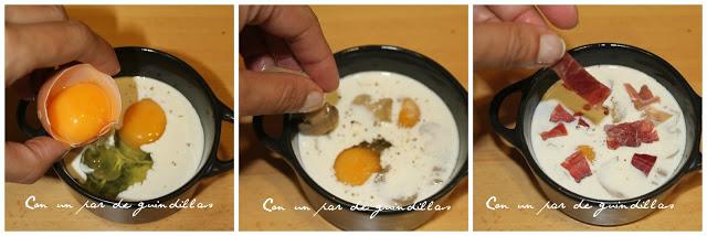 Huevos en cocotte con jamón y champiñones