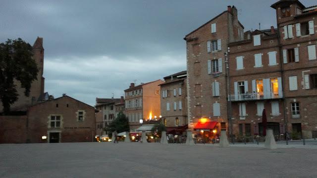 ALBI...LA RUTA DE LOS CÁTAROS...SEGUNDA PARADA, SUR DE FRANCIA...12-08-2013...