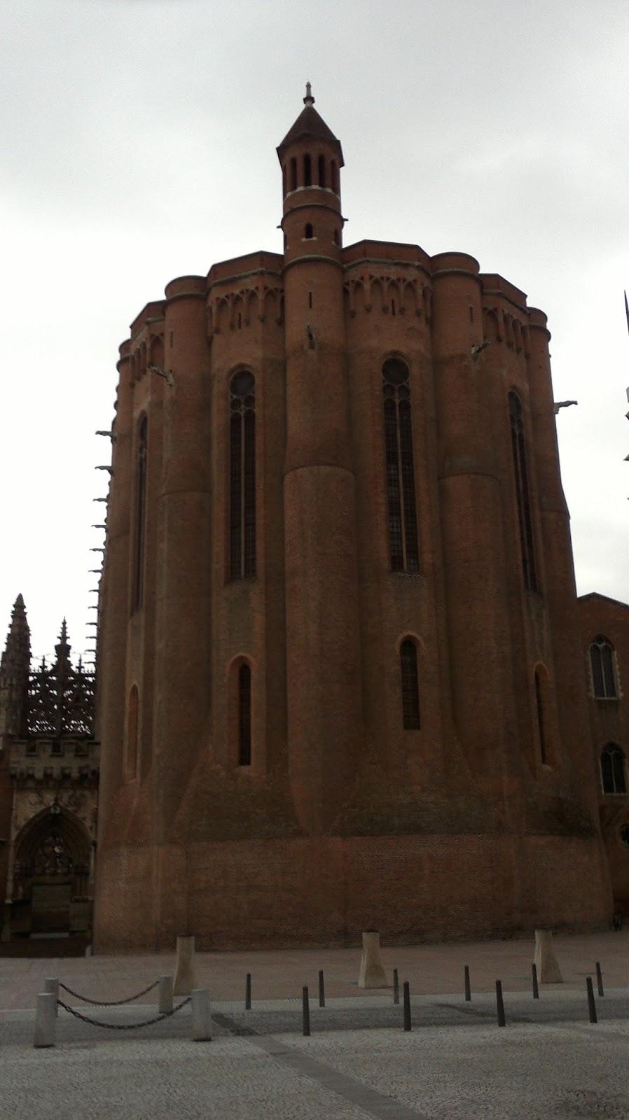 ALBI...LA RUTA DE LOS CÁTAROS...SEGUNDA PARADA, SUR DE FRANCIA...12-08-2013...