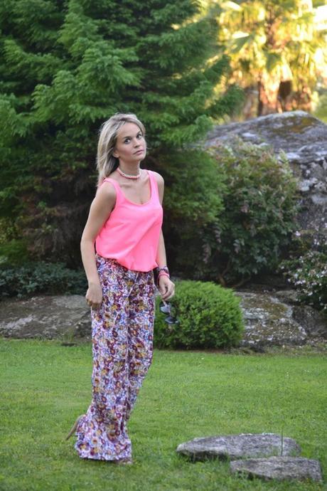 Outfit Low Cost: Neon Flowes