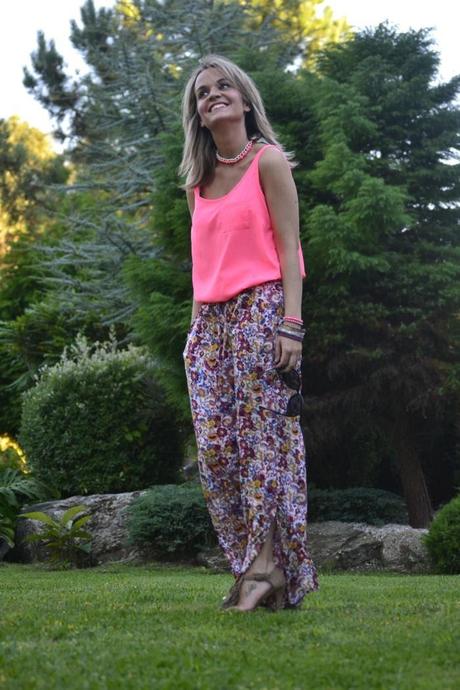 Outfit Low Cost: Neon Flowes