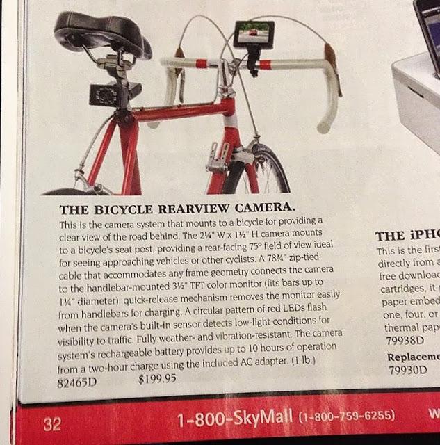 Productos inútiles que puedes comprar en un avión