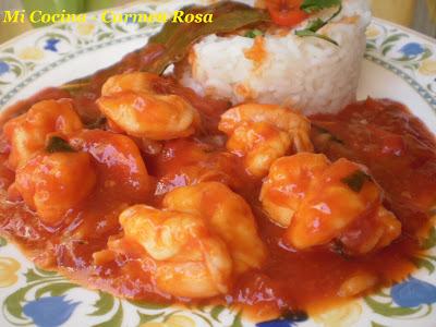 CAMARONES (LANGOSTINOS) EN SALSA CUBANA