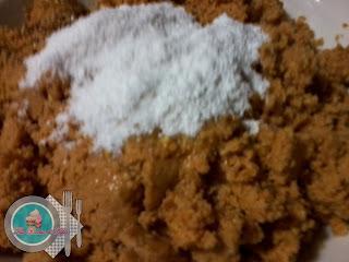 Briwat de Almendra-saquitos y triángulos de  Brick rellenos de Almendra.