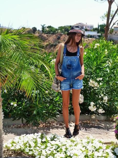 Ethnic print complements Ethnic print complements