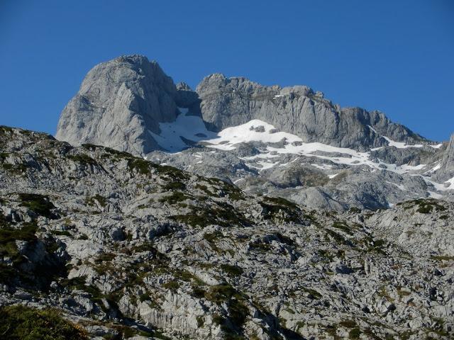 punta gregoriana y torre de los cabrones de peña blanca