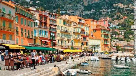 Villefranche-sur-Mer en la costa del sur de Francia