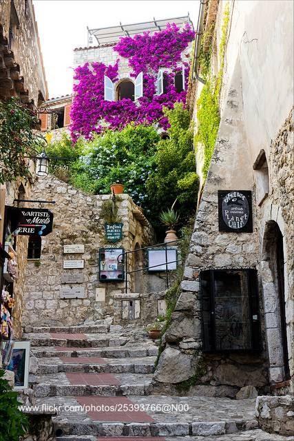 Fachadas en La Riviera