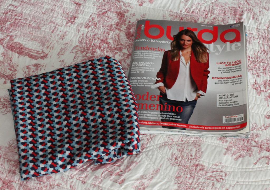 Glossybox verano azul  and guess what can I do ?...