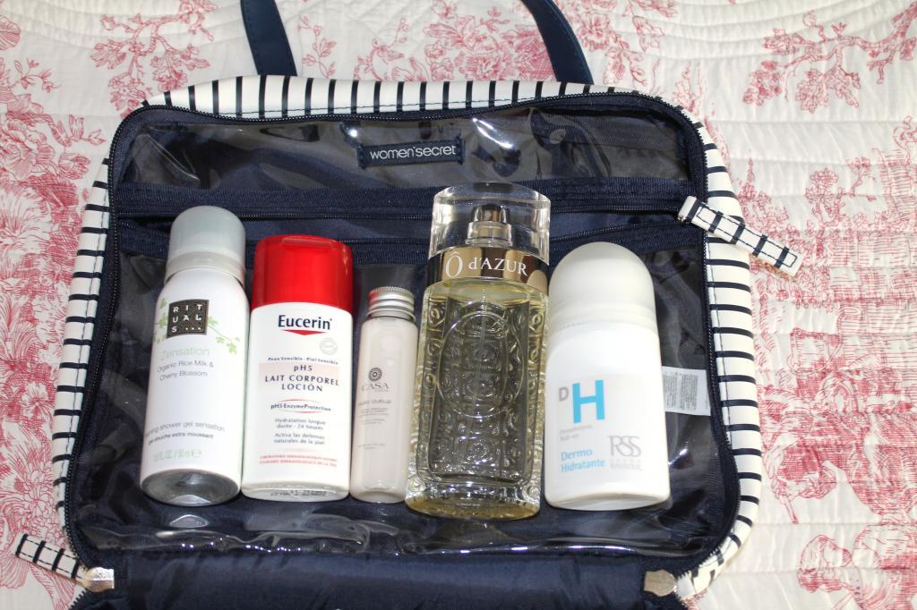 Toiletry bag for travelling...