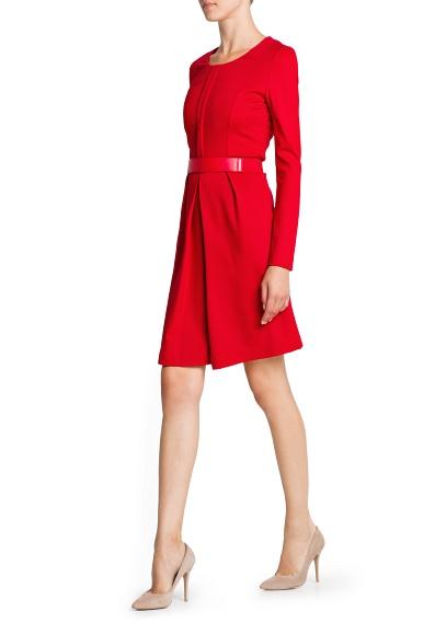 Vestido pliegues cinturón