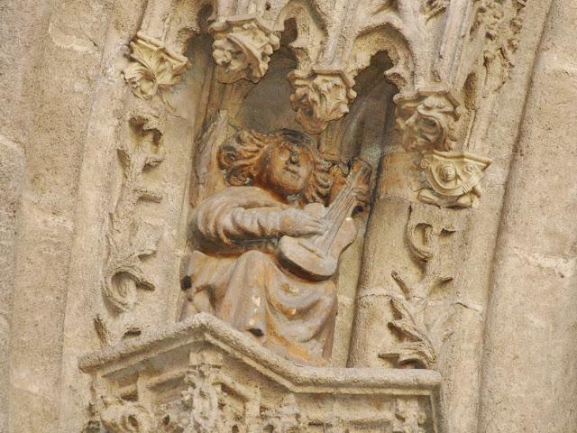 La Puerta del Nacimiento (5): las Arquivoltas.