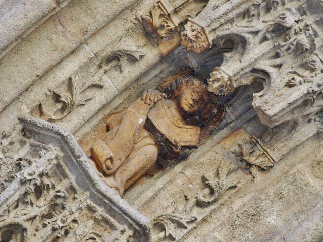 La Puerta del Nacimiento (5): las Arquivoltas.