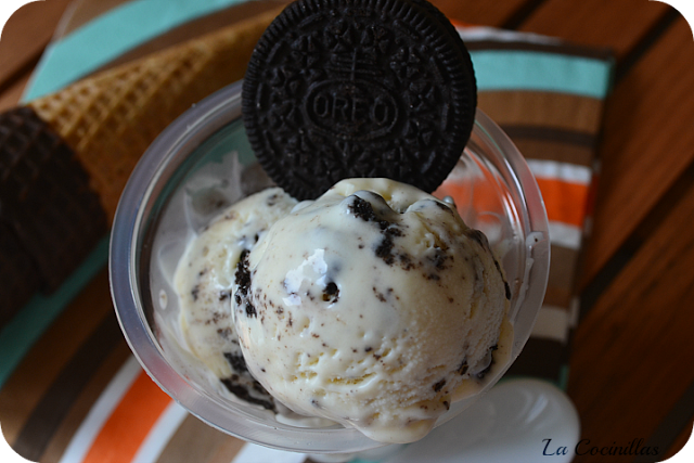 Helado de galletas Oreo