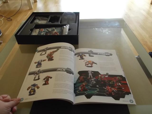 Unboxing caja de Dreadball(Parte I)