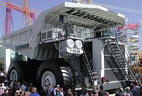 El camión de carga minero Liebherr T 282b