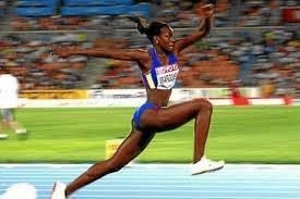 Catherine Ibargüen clasificó a la final de triple salto en el Mundial