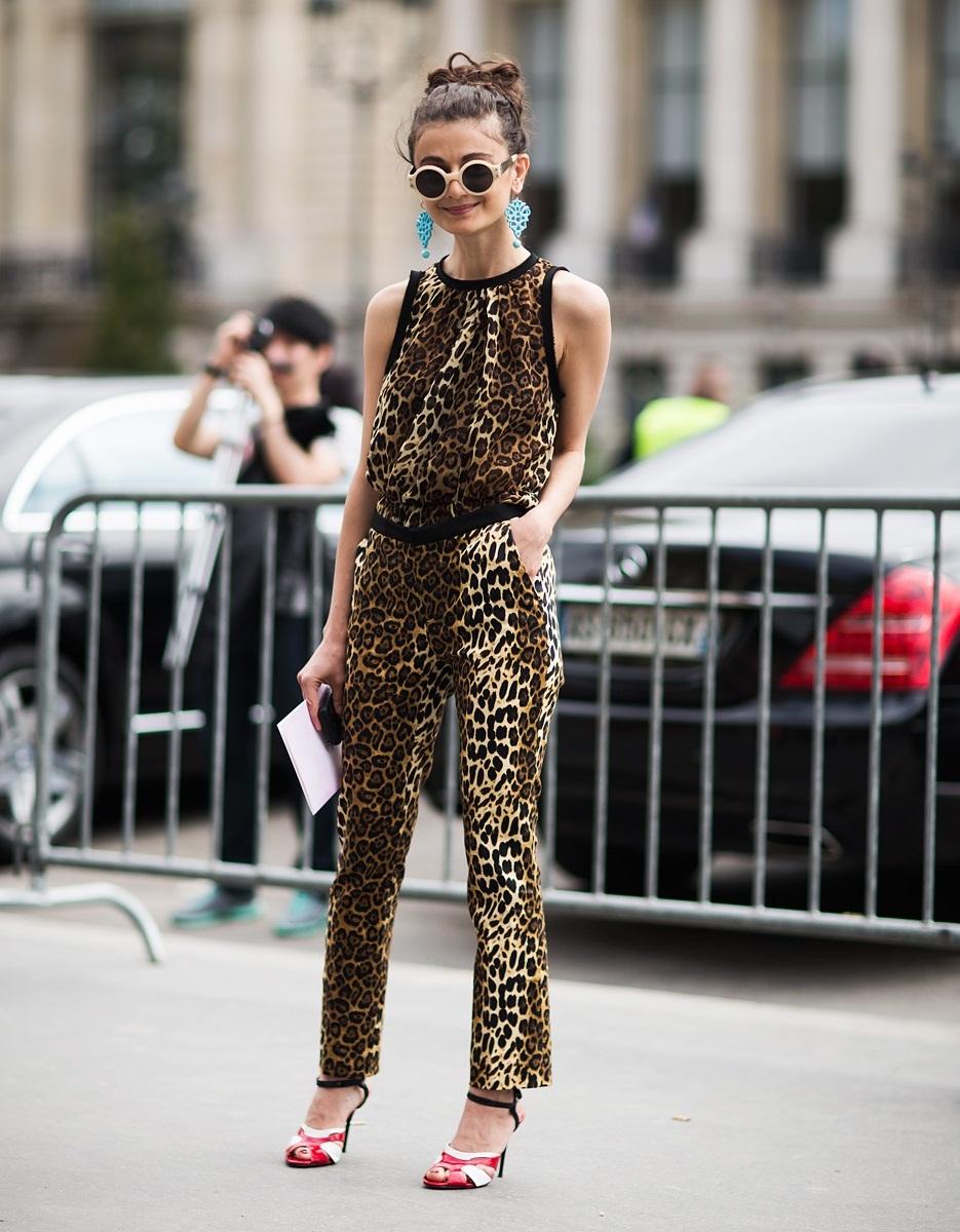 Street fashion girls of the moment