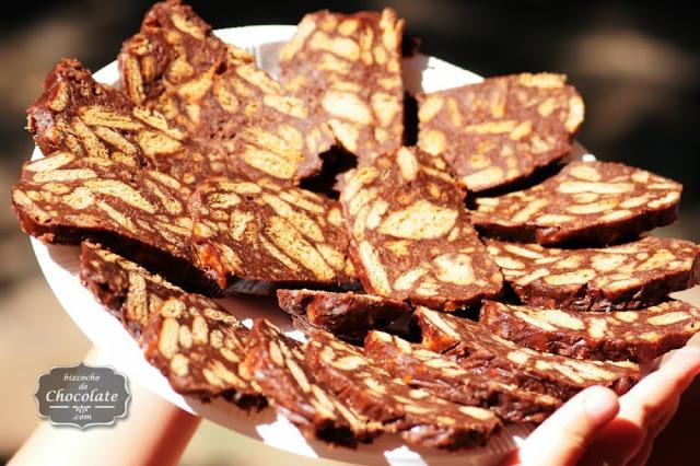 Salami de chocolate y galletas
