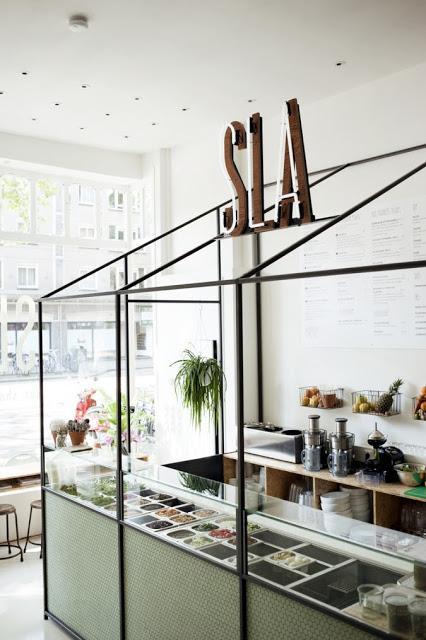 SLA Fresh Salad Cafe in Amsterdam