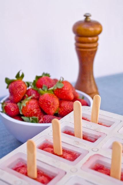 Paletas de Frutilla con Pimienta