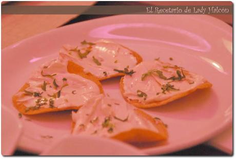 Una noche en el Restaurante Mexicano Tepic con Auténtico Tequila Alacrán 100 % Agave Una noche en el Restaurante Mexicano Tepic con Auténtico Tequila Alacrán 100 % Agave