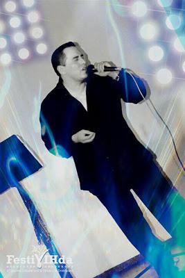 ENTREVISTA: JAVIER FIGUEROA (CANTANTE)