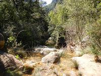 Río y cascada de Les Tosques. La Mussara