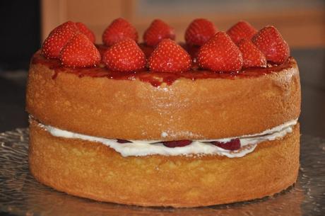 Tarta Victoria( Victoria's Cake )