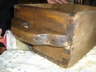 Recuperación de una medida antigua de madera ...