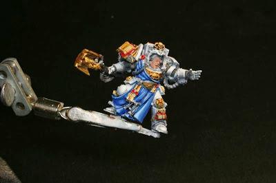 Cómo pintar un Bibliotecario de los Caballeros Grises. Tercera parte.