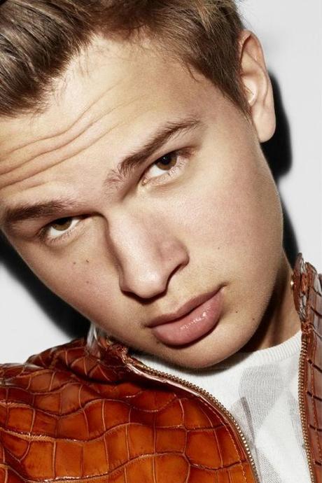 Nuevas imágenes de Ansel Elgort para Flaunt Magazine