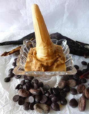 Helado de Mole Poblano ( helado de Chocolate Picante)