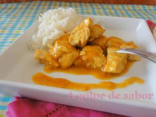 Pollo al curry con arroz basmati
