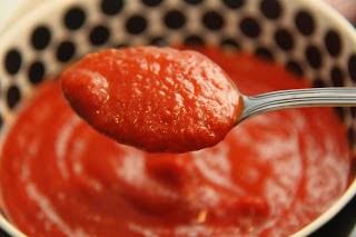 Salsa de tomate y pimientos del piquillo