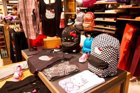 1150304_588002881243420_1526602798_n