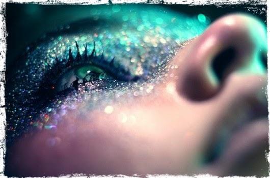 DATO FLASH | Make Up Glitter