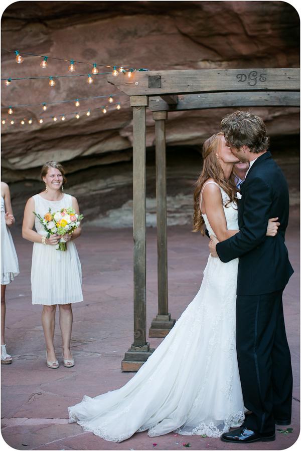 Decorando una cueva para la boda perfecta