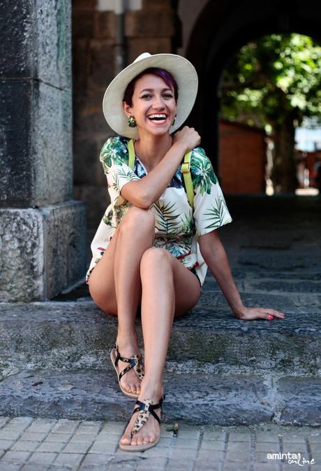 Tropical prints! tropicalprint_streetstyle_hotpants_summer-3