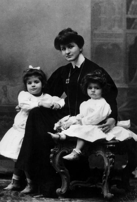 Gustav Mahler y Sigmund Freud: Relato de un encuentro singular alma-mahler-con-anna-y-maria