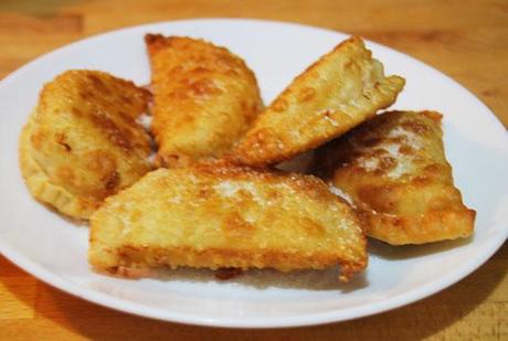 empanadillas rellenas de queso