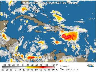 Lluvias en pronóstico para hoy, a causa de vaguada.