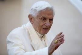 Emérito Benedicto dice Dios le pidió renunciar a Pontificado.