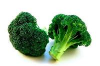 Brócoli  con pavo y salsa de soja // Cazuela de pimientos del piquillo con queso de cabra y anchoas