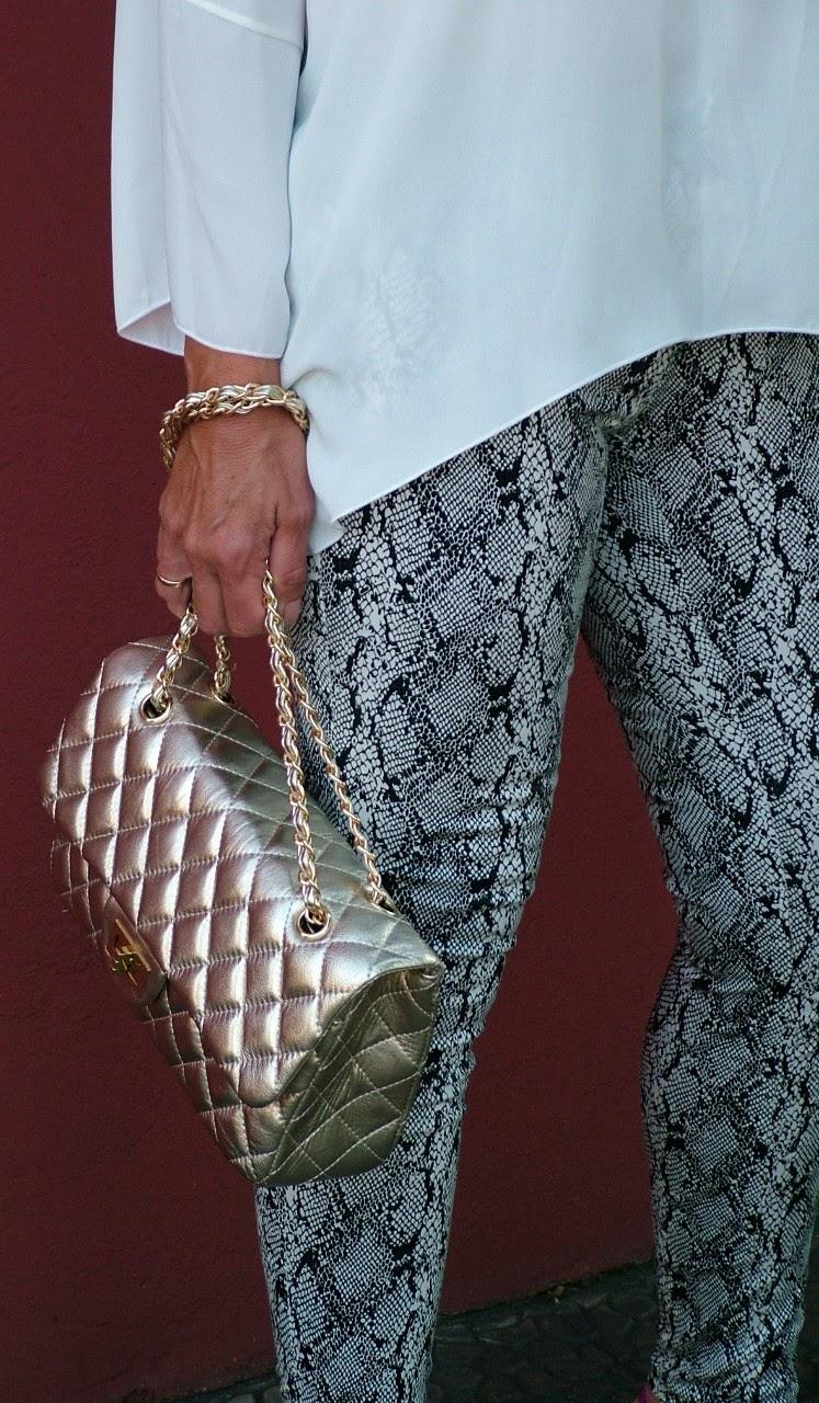 TERIA YABAR - BLUSON STRASS Y PITILLO SNAKE PRINT