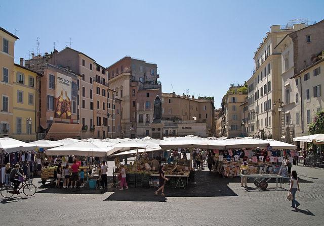 Campo dei Fiori. Fuente: Wikipedia