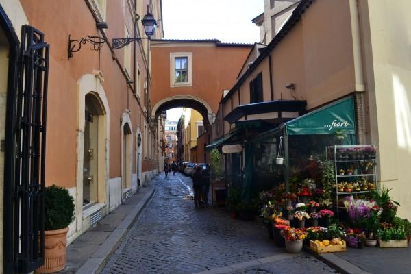 Las encantadoras callecitas de Roma