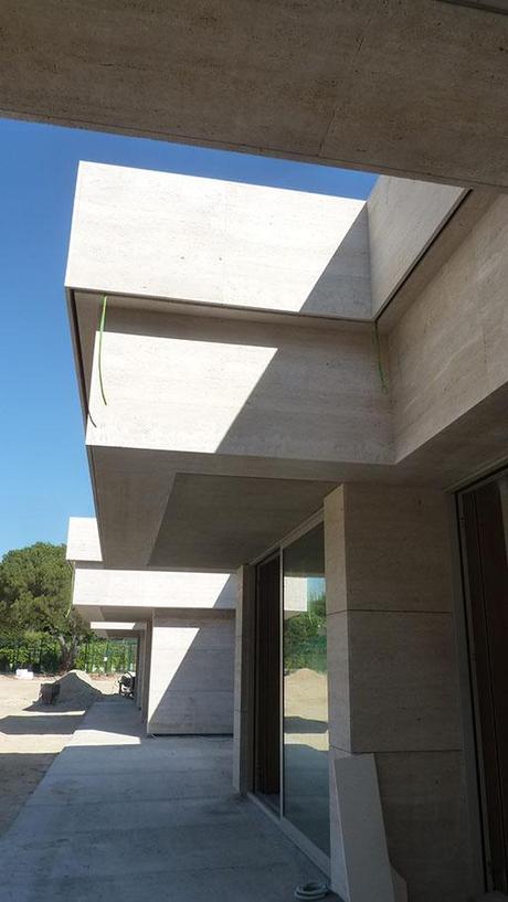 A-cero Projects A-cero presenta imágenes de obra de una vivienda unifamiliar en Pozuelo