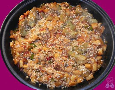 ARROZ CON CONEJO, CALAMARES y ALCACHOFAS